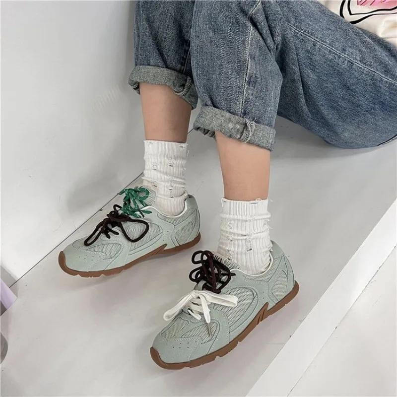 cheap  New Fashion Summer Woman Casual Shoes Sneakers For Women flat Sport Shoes Female Lace up Tennis jogging shoes