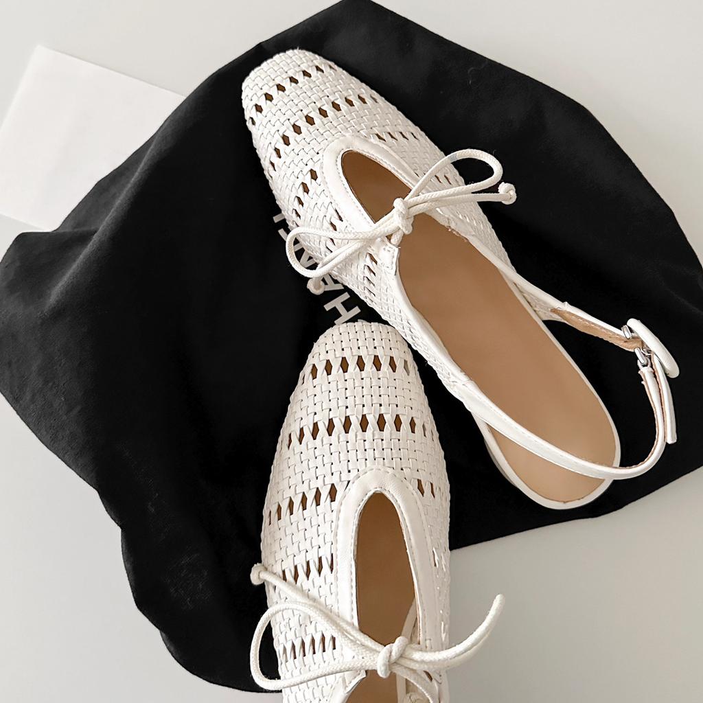 Woven Hollow Bag Head Sandals One-word Buckle with Bow Thick Heel Holiday Shoes Women