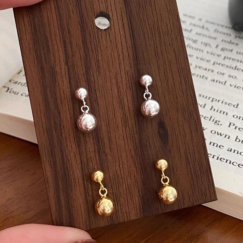 Sterling Silver Round Ball Earrings: Light Luxury, Versatile Studs for Simple, Trendy Summer Style