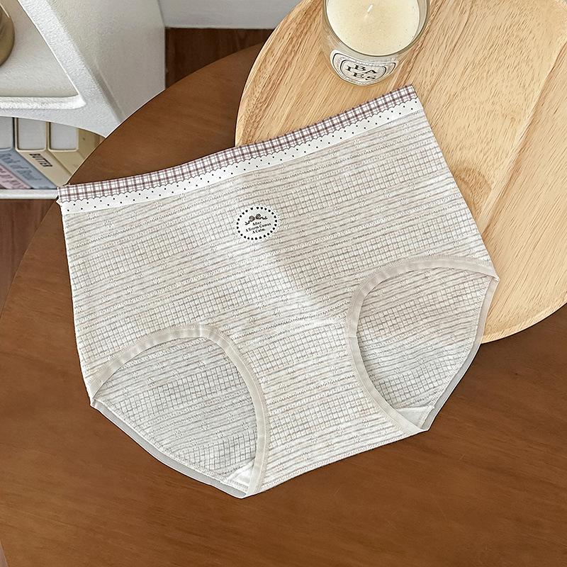 

Ladies Spring and Summer Bear Print Color Yarn A Cotton 10A Antibacterial Crotches Waist Triangle Briefs L