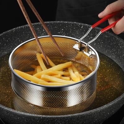Stainless Steel Deep Fryer Basket with Handle Large Capacity Mesh Strainer for Frying Draining Steaming Rust-Resistant Kitchen Tool for Chicken Wings