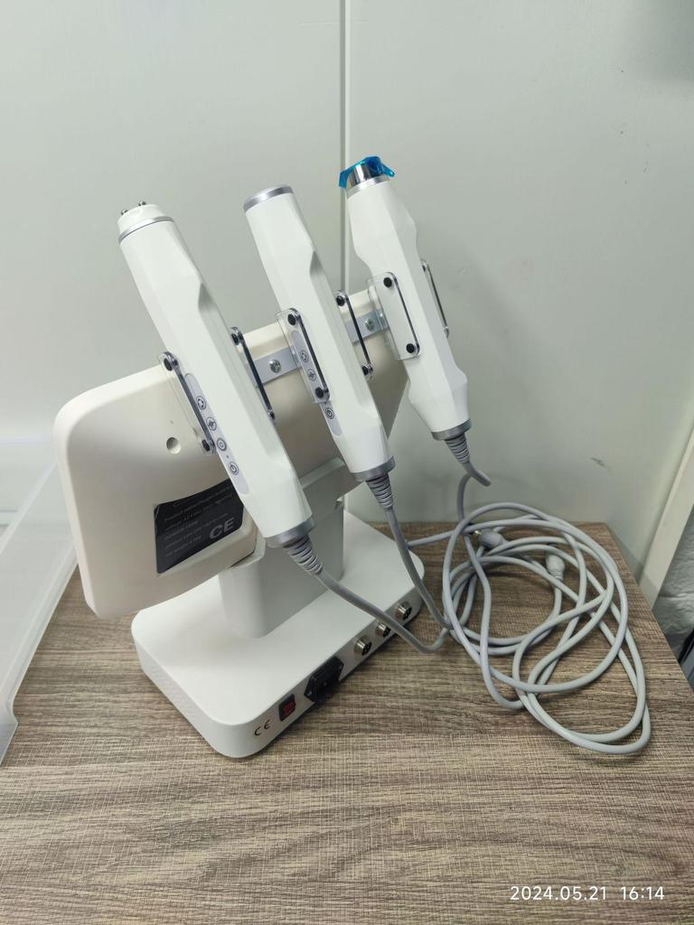 Oxygen Bubble Device: Whitening, Rejuvenating, Lifting, Firming, Deep Hydration - Exclusive to Beauty Salons.