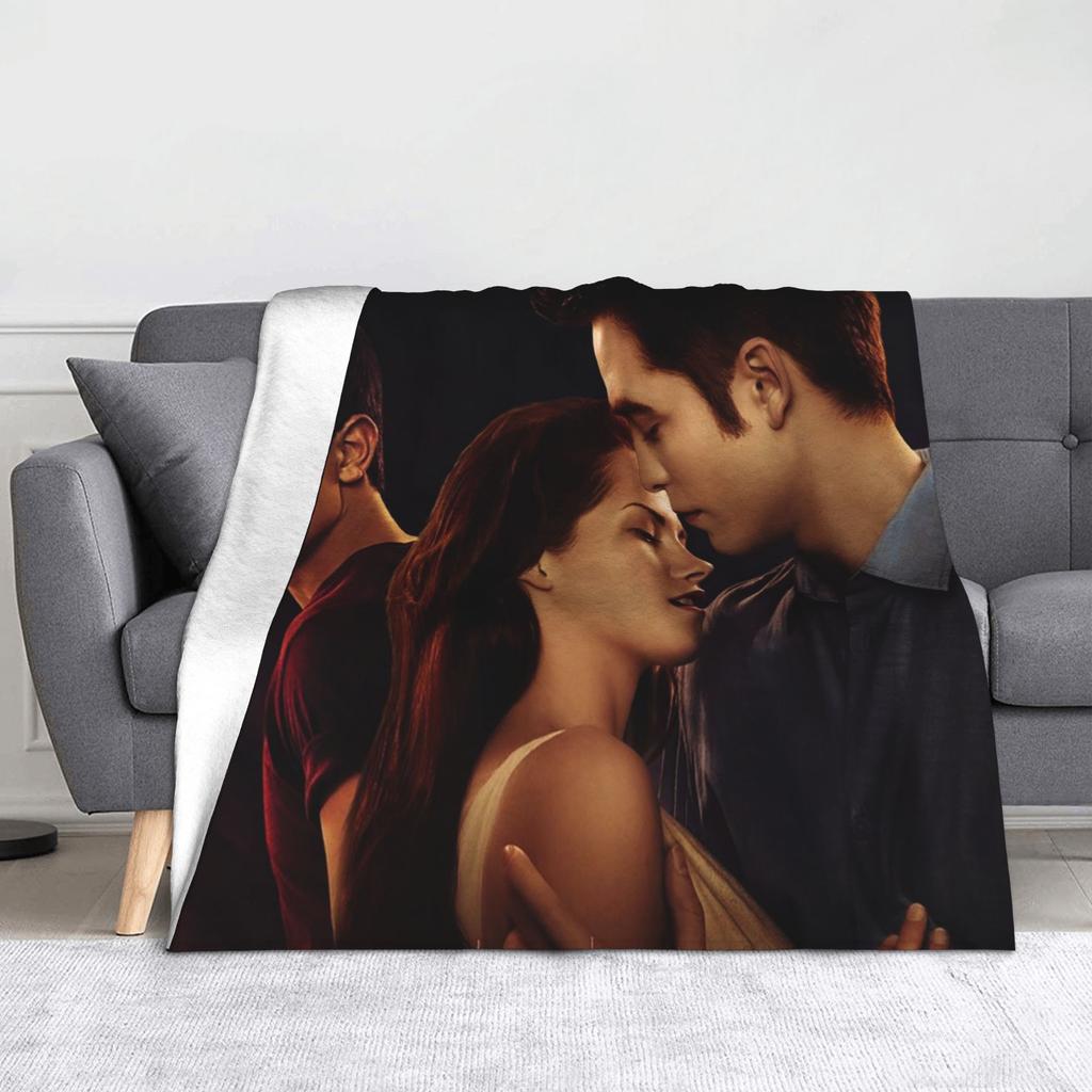 Edward Bella The Twilight Saga Movie Blanket Velvet Super Soft Throw Blanket For Bedding Couch Bedroom Quilt