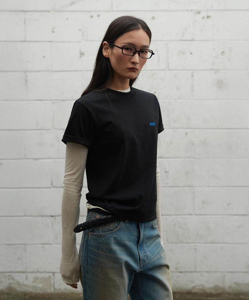 Keulaeki [Women] Basic Logo Tee_Black [Kr265Pwt403]