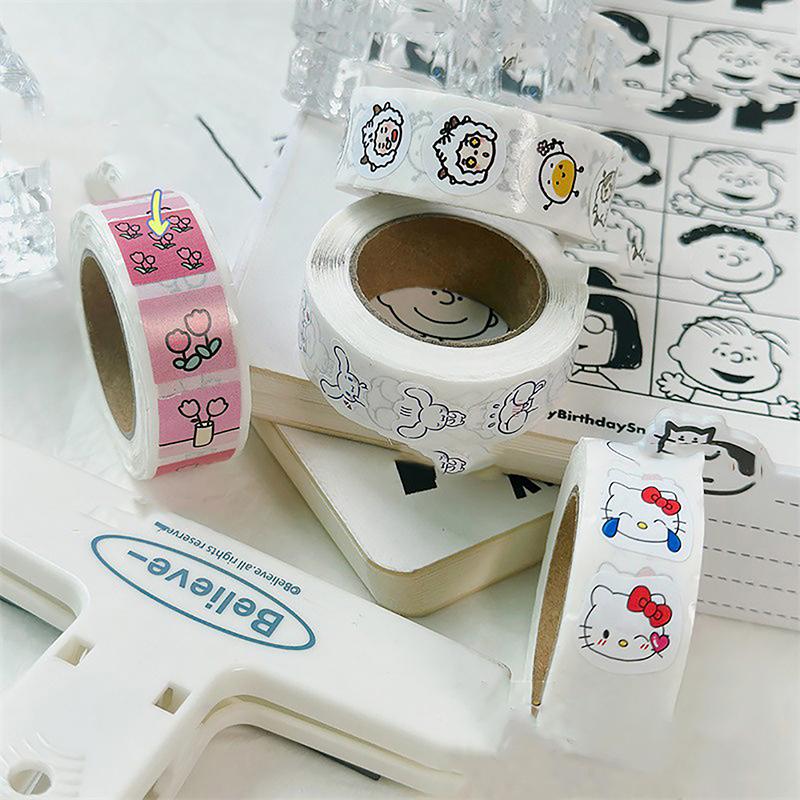 500Pcs/Roll Stickers Kawaii Hello Kitty Melody Kuromi Cinnamoroll Cartoon Kids Reward Stickers Gift Decoration Decals Toys