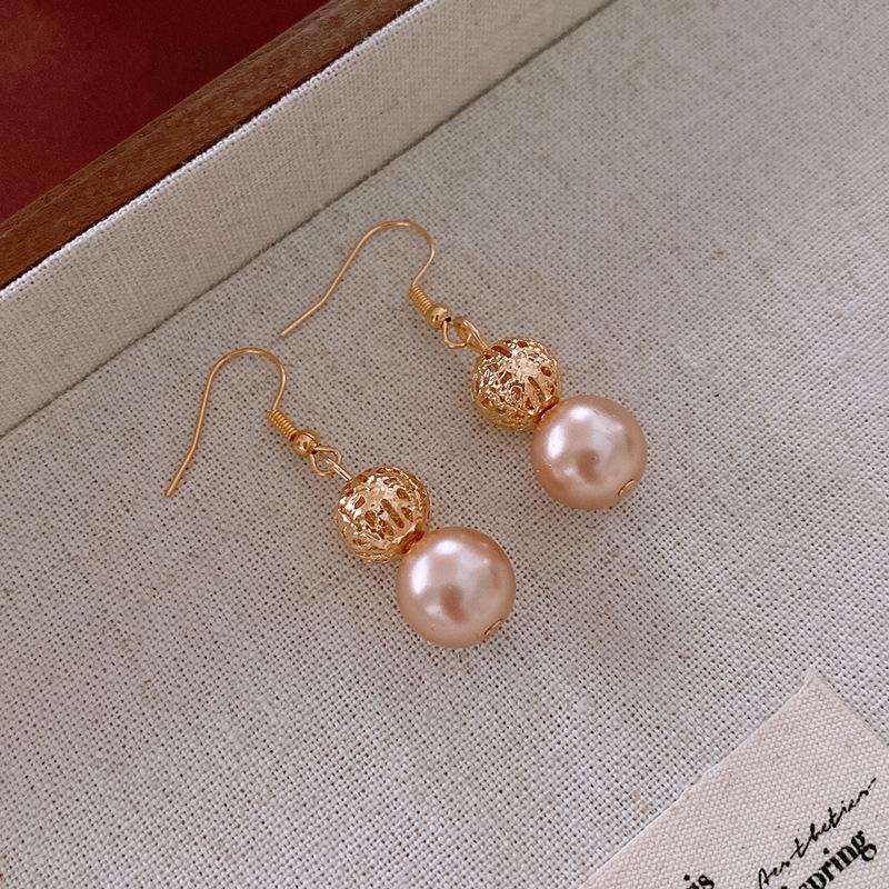 

Винтажные серьги-пусеты с бриллиантами «Серебряная игла» - Ретро и роскошный дизайн для женщин