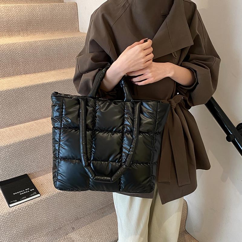 Simple shoulder bag down cotton clothing bag space cotton portable tote women's bag fashion commuter bag underarm bag