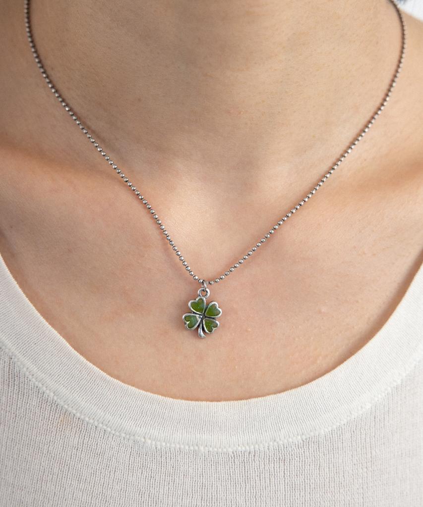 Linger Piece [Unisex] Green Heart Clover Vintage Necklace