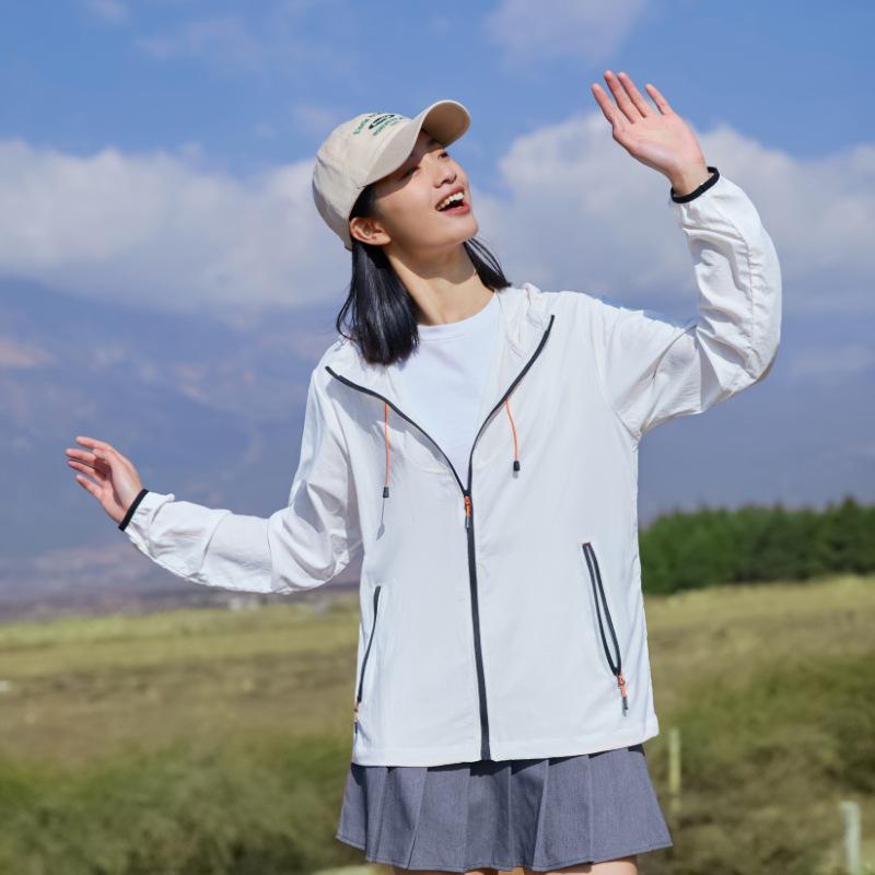 UPF50+ Lightweight Sun Protection Jacket for Men & Women – Breathable, Cool & UV-Resistant