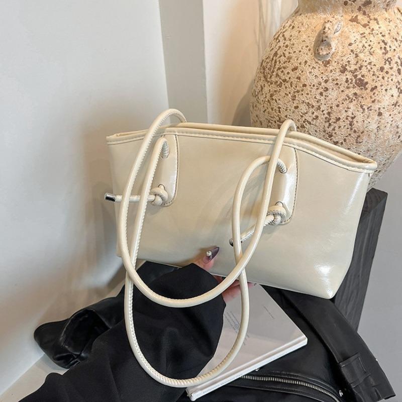 Large Capacity Underarm Bag Women's New Summer Fashion Retro Tote Bag Texture Hand Carry Commute