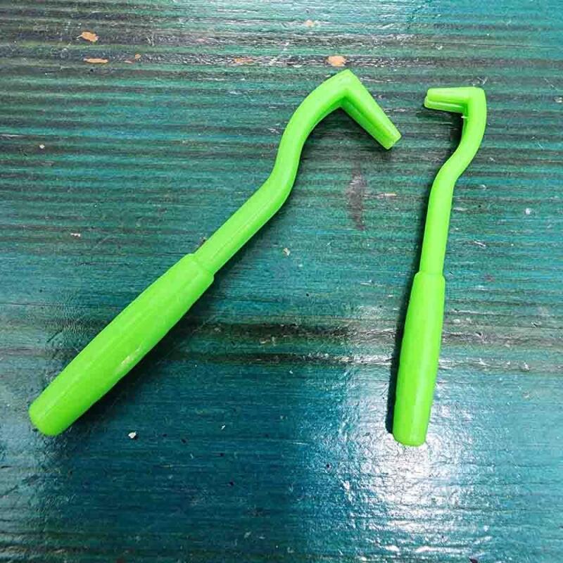 

Pet Tick and Flea Removal Tool 2-piece Set