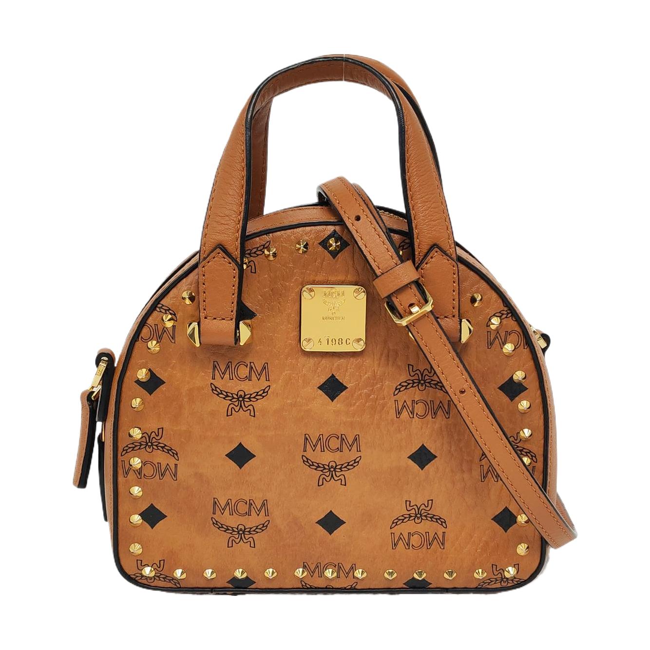 [Pre-Owned] Studded Decor Monogram Half Moon Shoulder Bag - Very Good #1AM7YB4 ONE SIZE