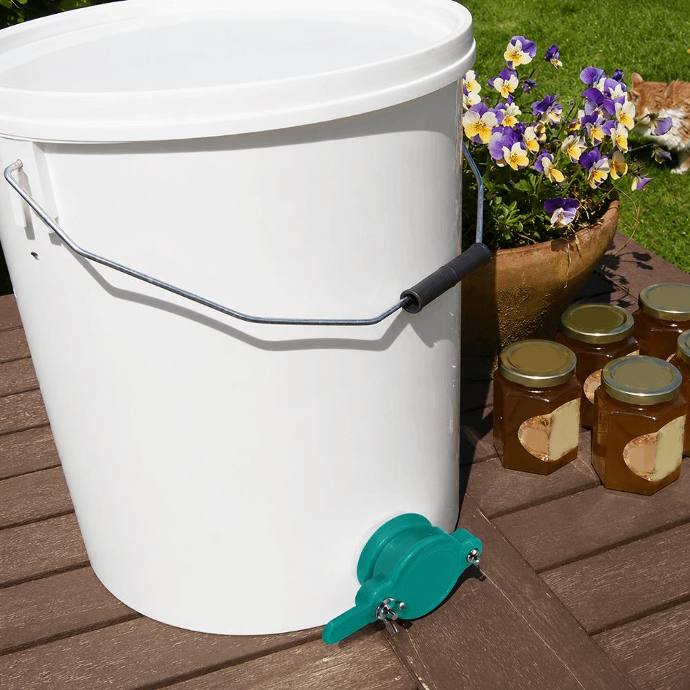 2pcs Plastic Honey Extractor Tap Leak Proof Design Honey Bucket Valve Honey Extraction