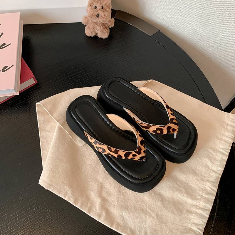 Krazing Pot Natural Skin Horsehair Handmade Summer Size 40 High Quality Slip On French Chic Flat Platform Flip Flops Women Peep Toe Sandals