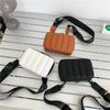 Borsa a Tracolla Rigida con Zip Pu Elegante e alla Moda Nuova Legale Mini Semplice Versatile Piccola Quadrata Premium