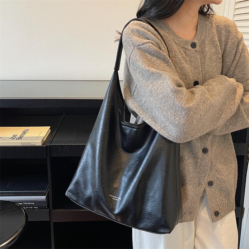 Women's New Large-Capacity Retro Fashion Tote Crossbody Shoulder Bag