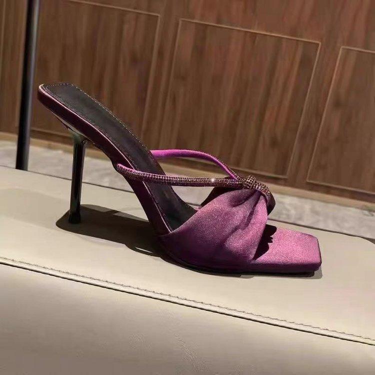 

Spot 2025 summer popular rhinestones poplar forest sandals femininity socialite style stiletto high heels one word drag outside 35 фиолетовый
