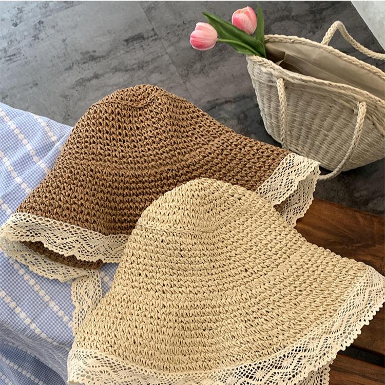 Elegant Ladies' Lace-Trimmed Straw Hat UV-Resistant Sun Protection | Stylish Beige Bucket Hat with Bow Detail for Beach Vacations