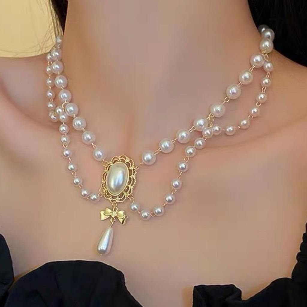 Elegant French Retro Double Layer Pearl Necklace for Women - Luxurious Clavicle Chain Perfect for Qipao and Evening Gowns