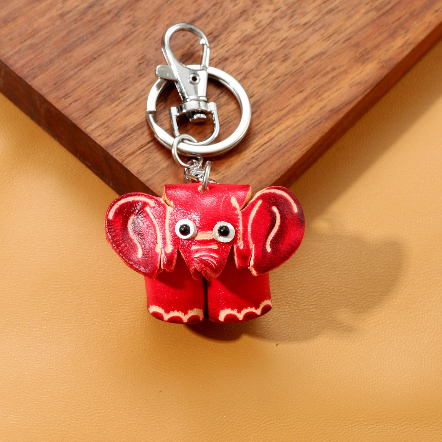 

Genuine Leather Elephant Keychain Pendant - Creative Elephant Ornament and Small Gift Souvenir