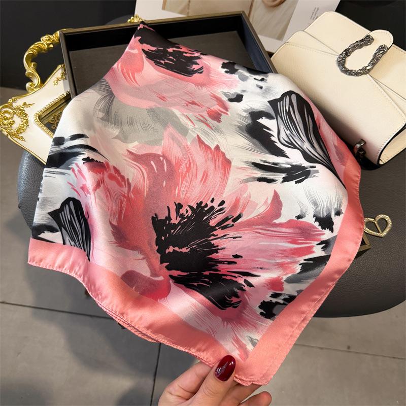 French light luxury chain small square scarf simulation silk printing silk scarf headscarf women's spring and summer scarf temperament scarf scarf new
