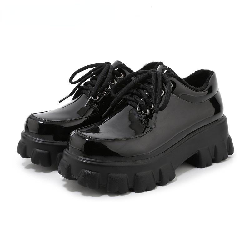 

Новейшие женские весенние туфли на плоской подошве, большие размеры 46, женские готические лоферы на толстой подошве, туфли из искусственной кожи на шнуровке, обувь Sapato Feminino