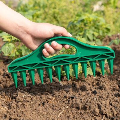 12-Hole Soil Digger Garden Dibber Seeds Spacing Tool Garden Tool for Easy Planting Seeds Raised Bed Planter Box Use