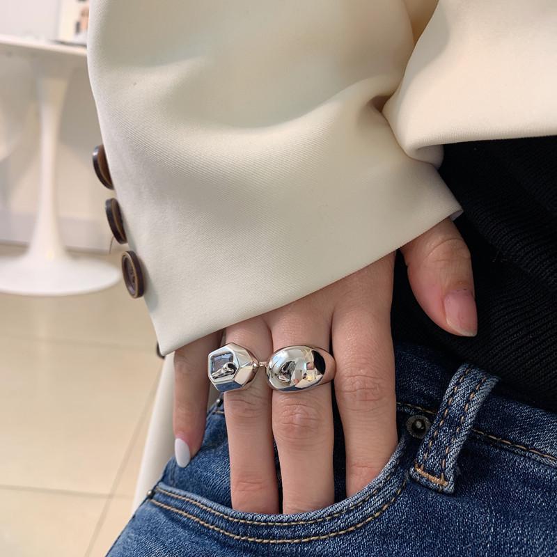 Glossy Geometric Irregular Adjustable Ring for Women - Trendy Retro Stackable Style