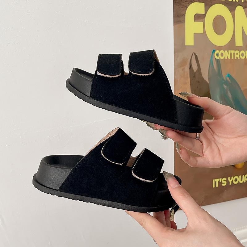 

Children s Fashionable Thick-soled Slippers For Boys, Outerwear With Velcro Fasteners, Sandals For Girls With Exposed Toes, Bohemian-style Shoes 34-35