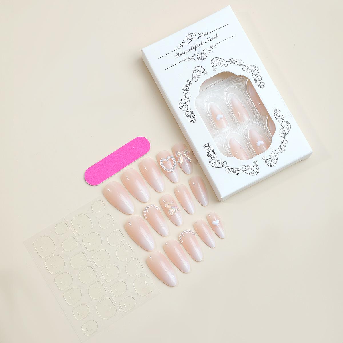 

Игривые накладные ногти в балетном стиле: Дизайны с сердечками и плюшевыми мишками