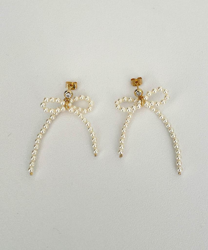 Elyona Tie A Bow Pearl Earrings