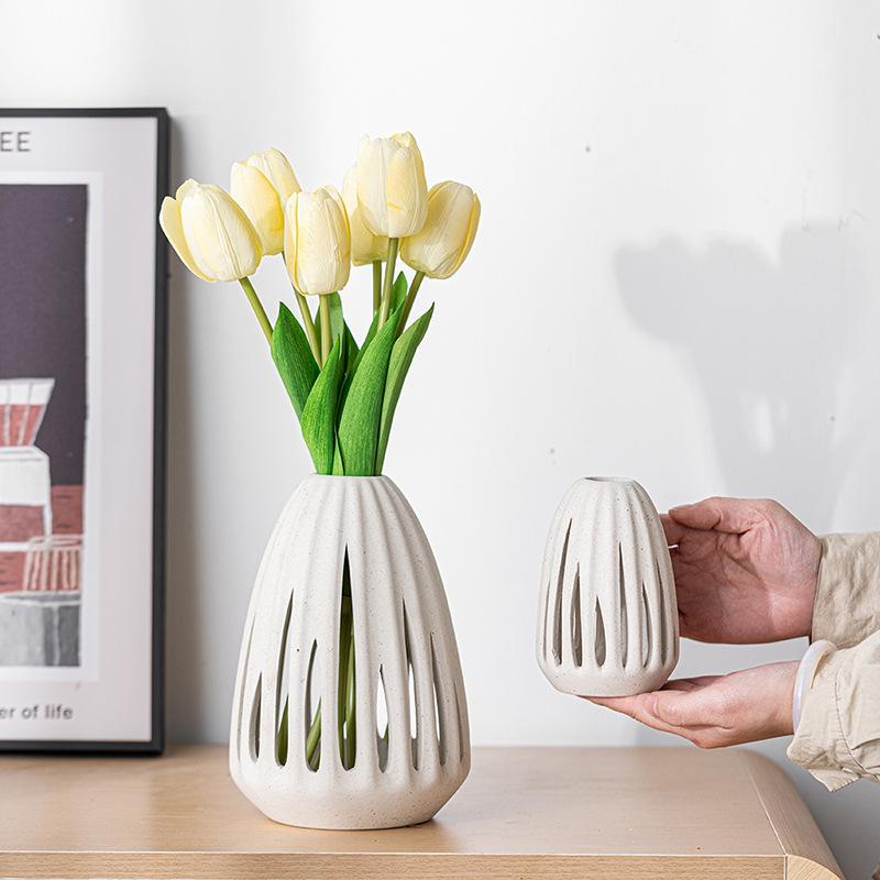 Simple Ceramic Flower Vase - Creative Home Decoration Ornament