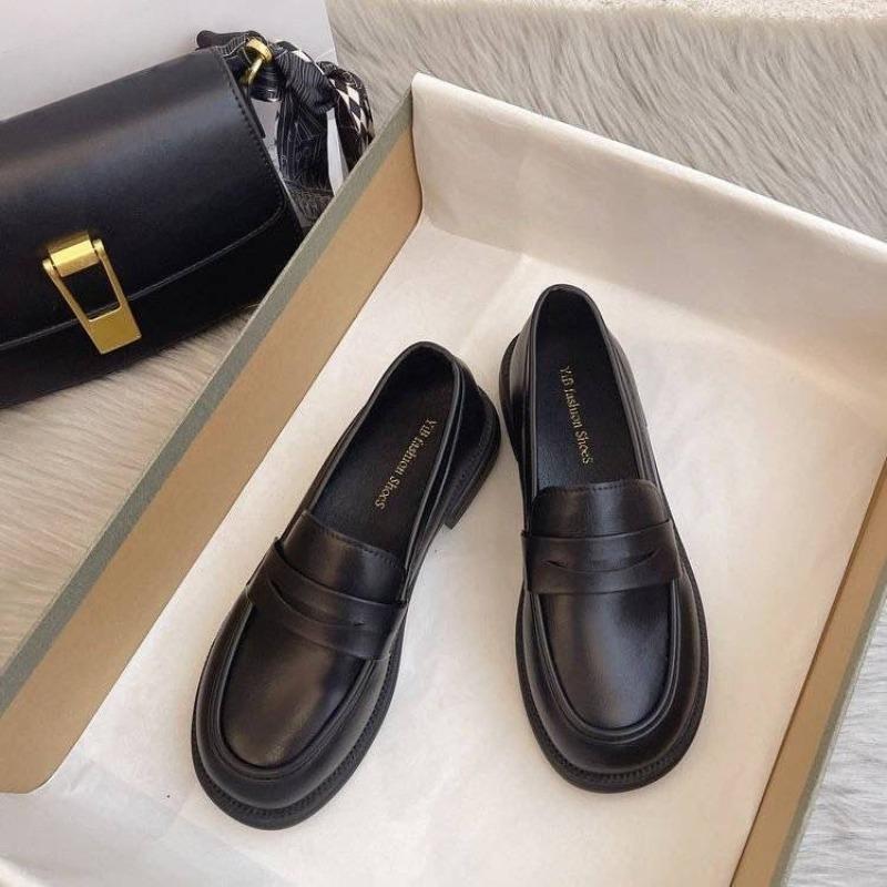 

Women s Autumn and Winter Genuine Leather Loafers with Wool Lining, Flat Bottom Fur Lining, Warm Black Shoes 40