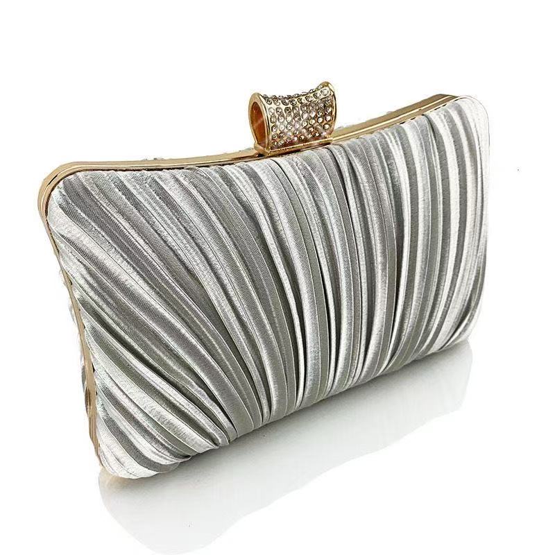 Elegant Rhinestone Bowknot Closure Novelty Bag Clutch Purses Bride and Bridesmaid Handbag Elegant Evening Bag for Women Club Pa