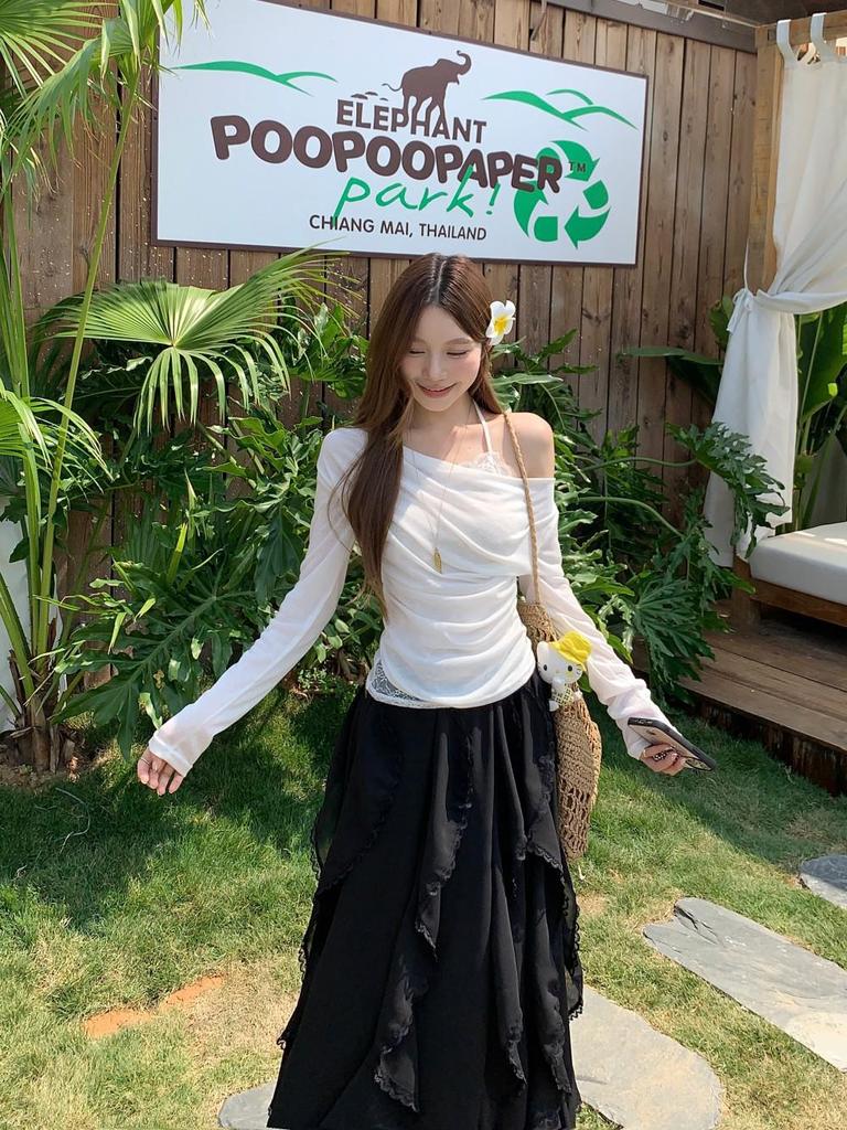 Lace Splice Two-Piece Set: Loose Top & Irregular Ruffle Skirt for Spring/Summer