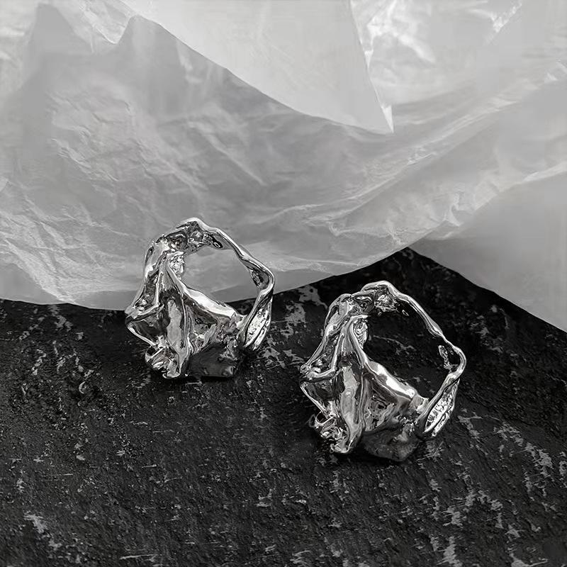 Irregular Liquid Metal Earrings Personality Fashion Retro Geometric Hollow Out Earrings Woman Party Travel Christmas Gift
