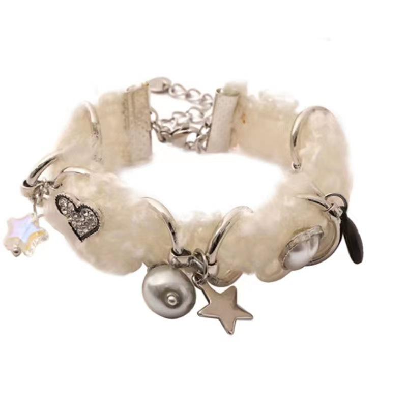 Unique Handcrafted Turquoise Alloy Bracelet Delightful Cute Style Women For