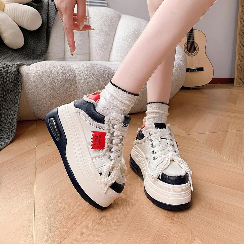 модные 8см женские массивные кроссовки осень высокая платформа кожаная обувь толстая — фото 5