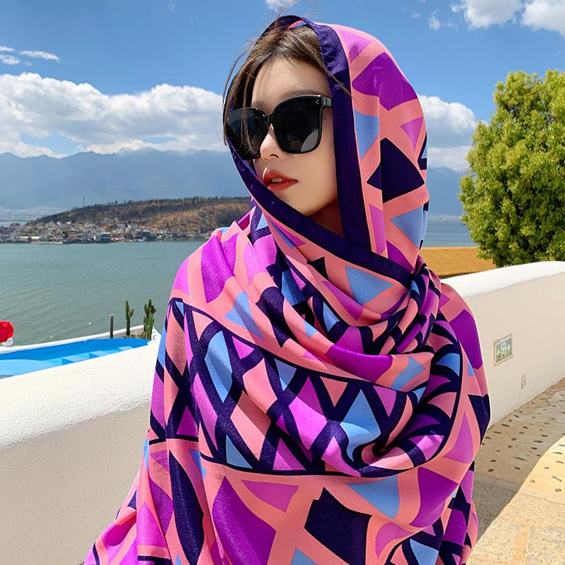 

Summer Elegant Women Silk Scarf Beach Wrap Shawl Vintage Plaid Print Lady Sunscreen Bandana Long Hijab Mujer Boho Scarve Pareo One Size& 8Y