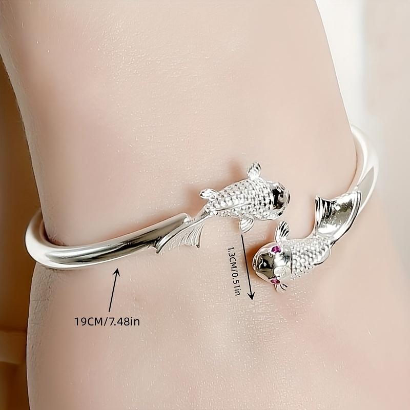 1 stk Nytt Lucky Koi Small Fish armbånd, menns mote for kvinner, allsidig enkelt armbånd, smykker utsøkt gave