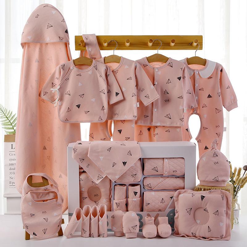 Pure Cotton Newborn Baby Gift Box: Spring To Autumn Essentials