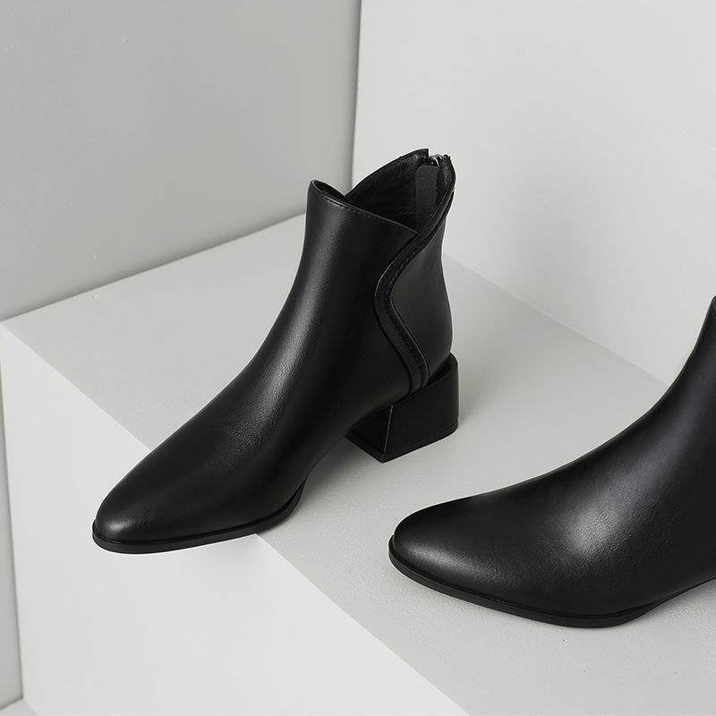 Retro Brown Chelsea Boots Pointed Short Boots Women's Spring and Autumn Single Boots Thick Heel Skinny Boots Middle Heel Martin Boots and Ankle Boots