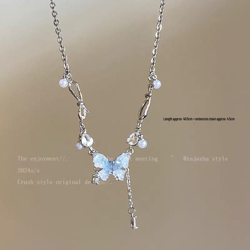 Ice Crystal Gradient Butterfly Tassel Necklace: Elegant Summer Clavicle Chain for Trendy Women.