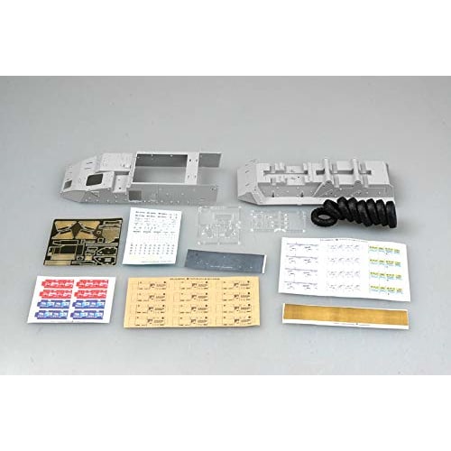 Trumpeter 1/35 scale US Army M1126 Stryker Infantry Fighting Vehicle plastic model