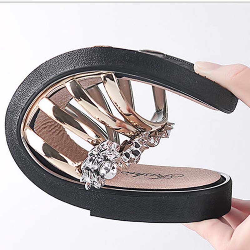 Women Peep Toe Sandals High Quality Rhinestones Slippers Anti Skid Flip Flops Crystal Women Shoes Summer Beach Footwear Lightweight Flat Sandals