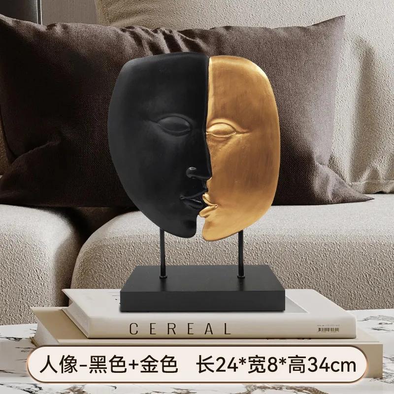 Golden Abstract Figure Ornaments Circular Hollow Geometric Ring Couple Kissing Face Resin Crafts Ornaments Home Decoration