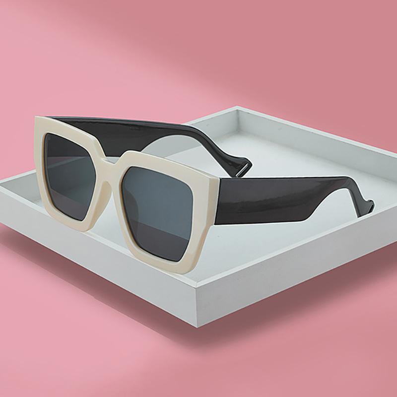 New square thick frame jelly color large frame round face Internet celebrity sunglasses UV protection personalized outdoor sunglasses