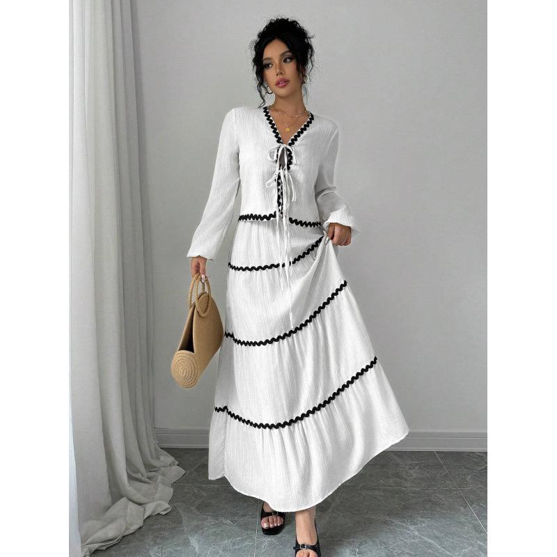 Elegantes Damen-Urlaubs-Stil Langarm Schnür-Rock-Set