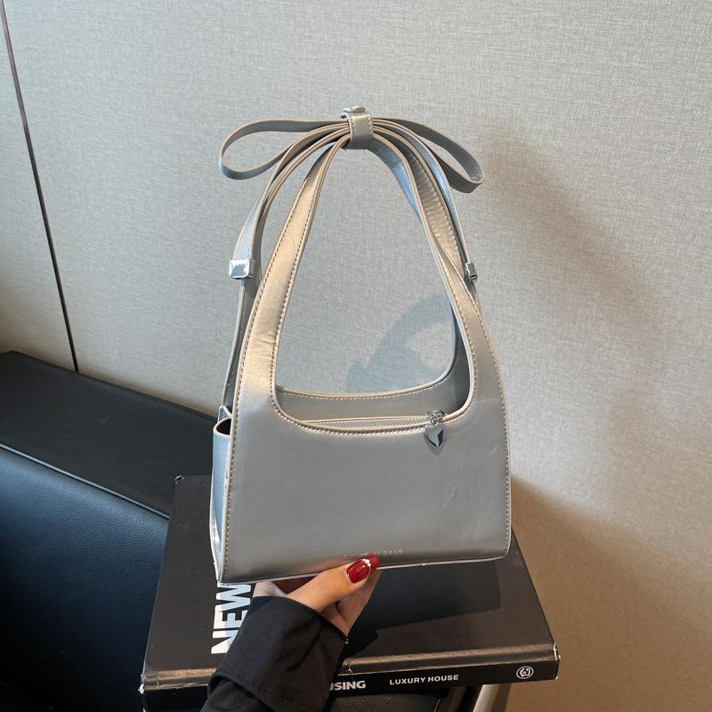 

Сладкий бант сумка под мышкой женская сумка новая простая портативная маленькая квадратная сумка универсальная сумка через плечо серебряный