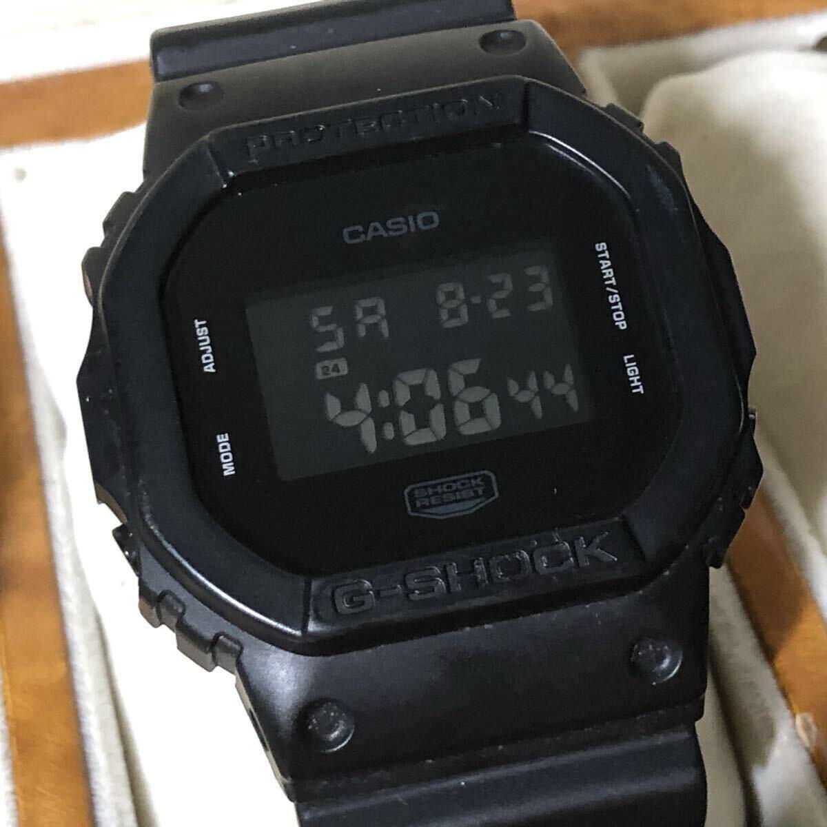 [Немедленное решение/Бесплатная доставка] CASIO G-SHOCK DW-5600VT Черный инвертированный ЖК-дисплей Casio G-Shock x Urban Research специальный заказ ограниченная модель Подержанные часы